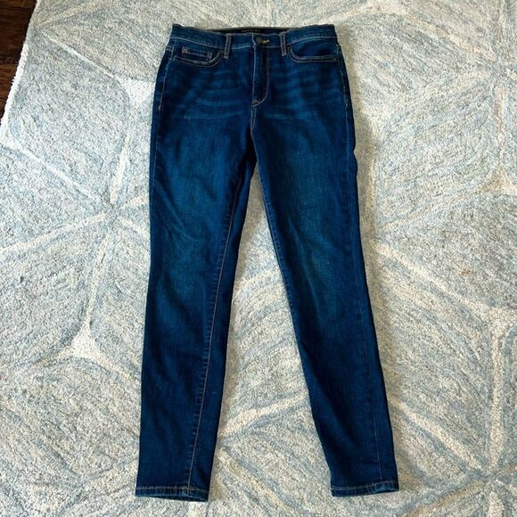 Banana Republic sz 4 or 6 High Rise, Ankle length Skinny Jeans size like new! - Picture 3 of 11